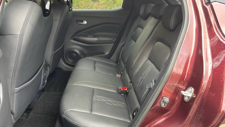 Nissan Juke 1.0 DiG-T 114 Tekna 5dr DCT Petrol Hatchback